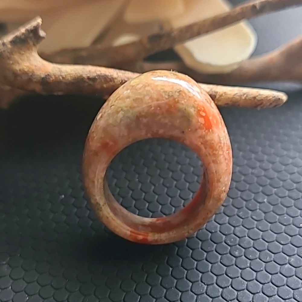 Vintage Chinese Natural Hetian Jade Nephrite Carved Ring Size 5